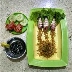 Indomie goreng ikan cumi sambal bawang goreng