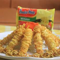 Indomie Goreng Stick with Squid kriuk-kriuk