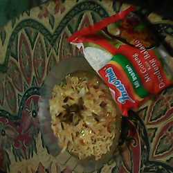 Indomie Rasa Dendeng Balado Kuah Sayur Asem.
