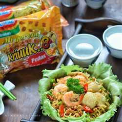 INDOMIE KRIUK SEAFOOD PEDAS