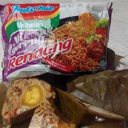 BOTOK TELUR ASIN INDOMIE
