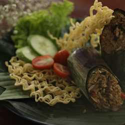 INDOMIE BAKAR AYAM JAMUR