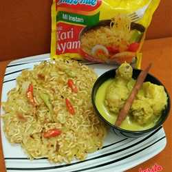 Indomie Cane Kari Ayam